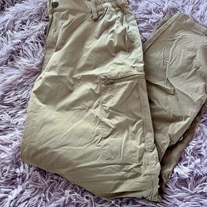 Mens convertible utility pants/shorts
